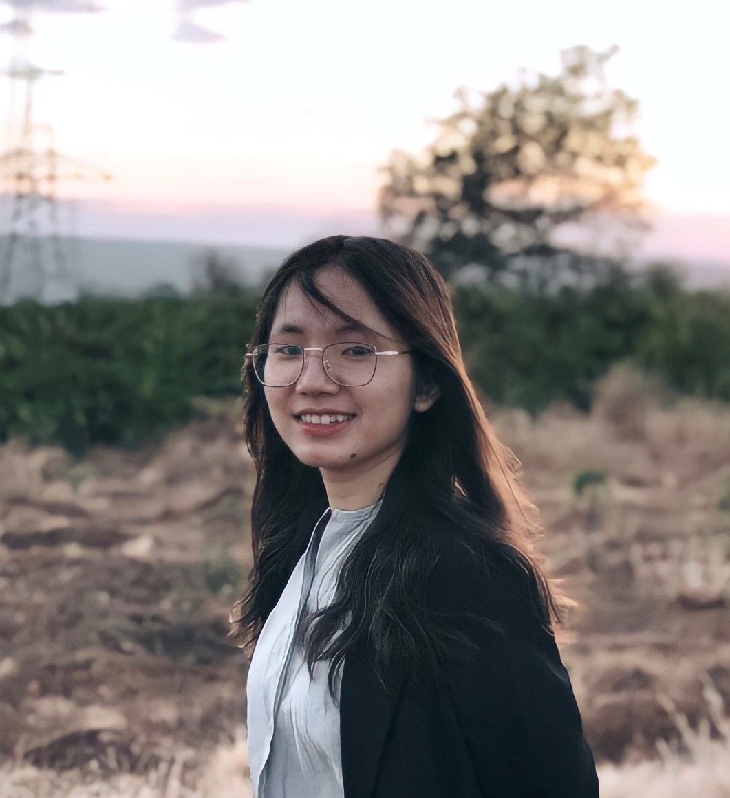 Profile picture for user ashleyhongdiep